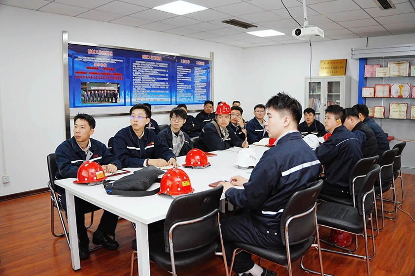 天津钢管公司团委举办2025年度青年安全生产示范岗季度现场交流会